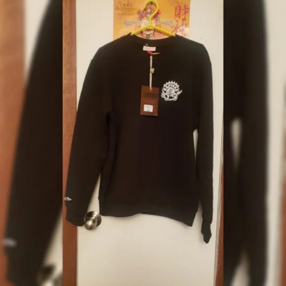 Mitchell & Ness NBA Raptors Crewneck